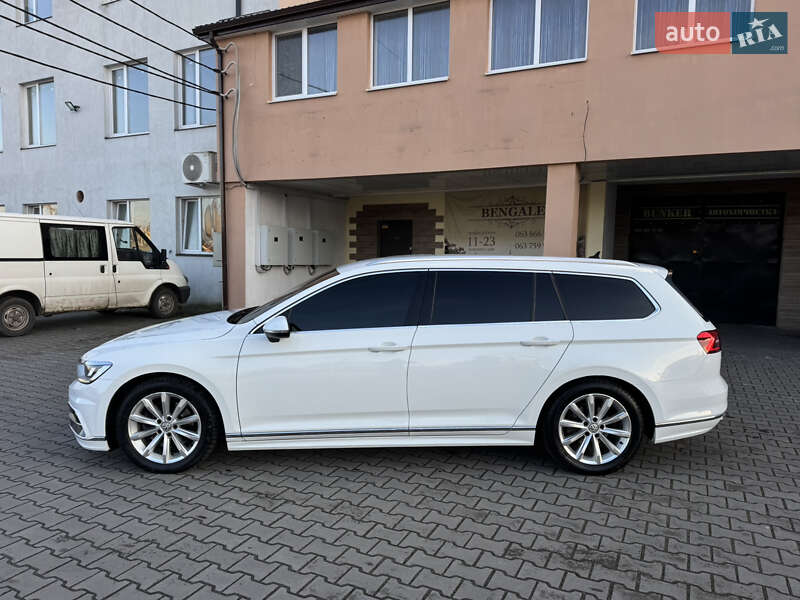 Универсал Volkswagen Passat 2017 в Луцке фото 29 Универсал Volkswagen Passat 2017 в Луцке