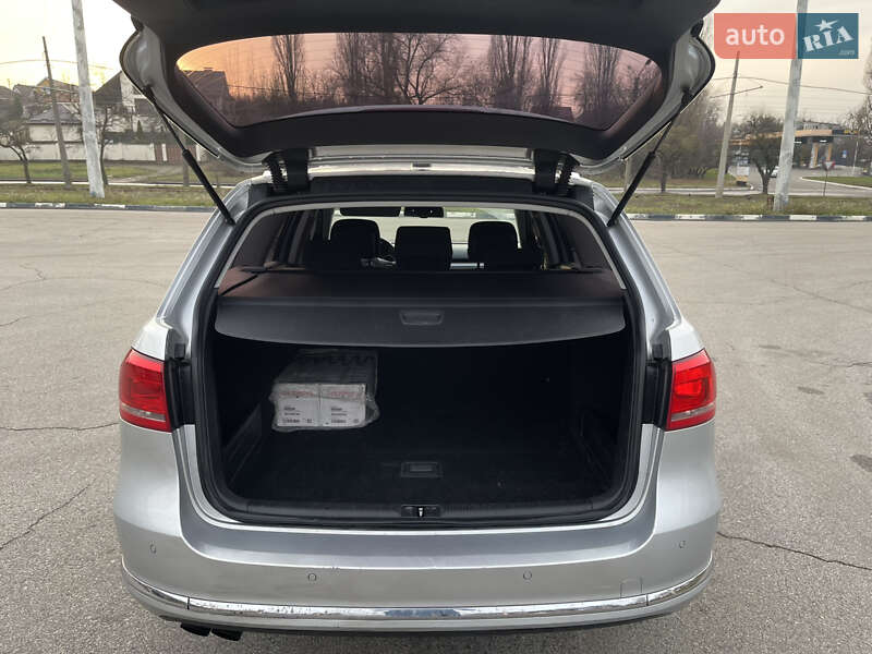 Универсал Volkswagen Passat 2014 в Харькове фото 12 Универсал Volkswagen Passat 2014 в Харькове