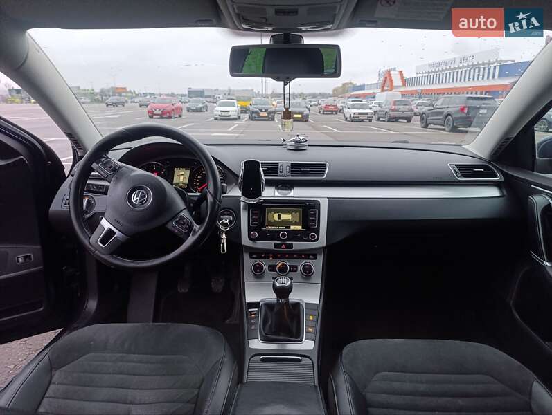 Універсал Volkswagen Passat 2012 в Львові фото 9 Універсал Volkswagen Passat 2012 в Львові