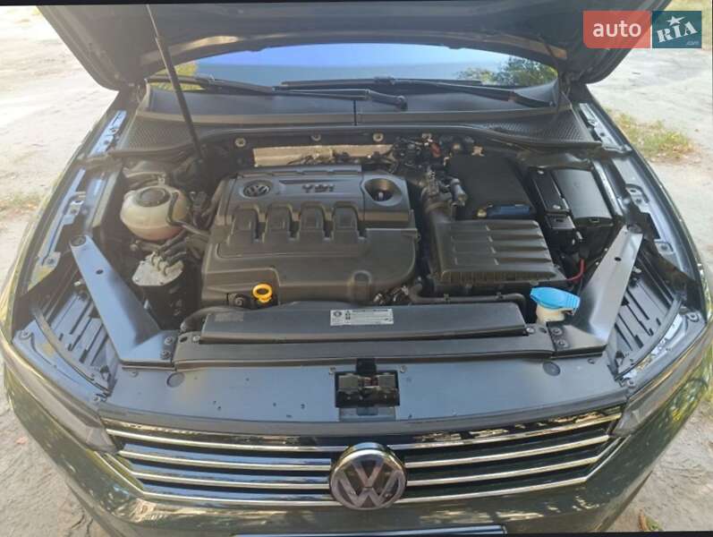 Седан Volkswagen Passat 2017 в Шостке