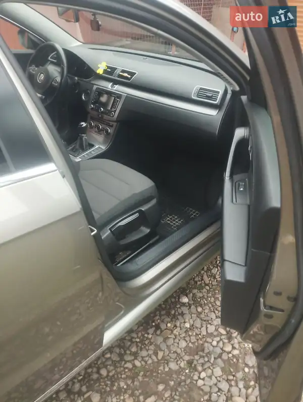 Volkswagen Passat 2012 VIN WVWZZZ3CZDE036389 фото оголошення 5 з 50