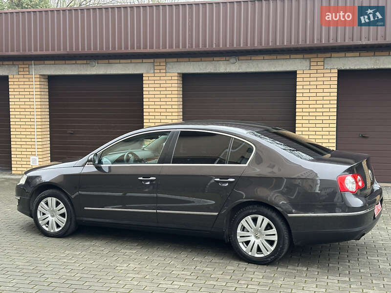 Седан Volkswagen Passat 2006 в Луцьку фото 3 Седан Volkswagen Passat 2006 в Луцьку