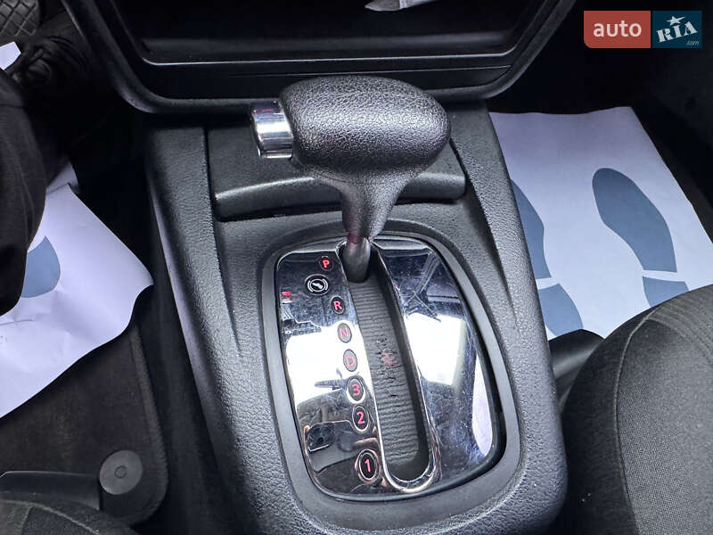 Универсал Volkswagen Passat 2003 в Киеве фото 23 Универсал Volkswagen Passat 2003 в Киеве