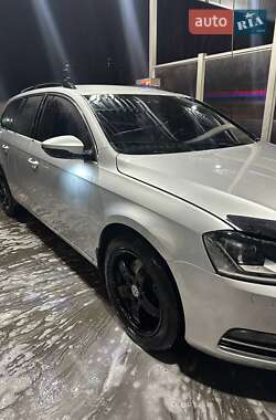 Универсал Volkswagen Passat 2012 в Коцюбинском