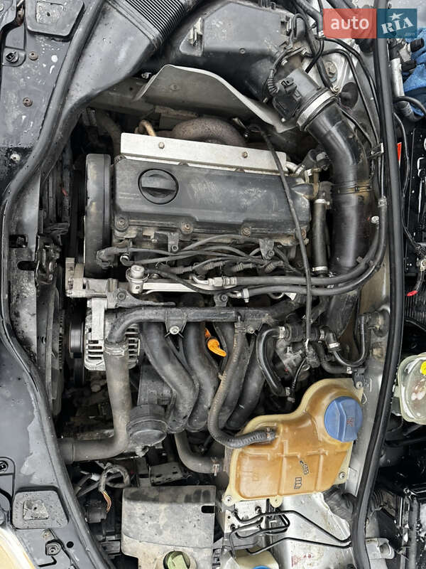 Седан Volkswagen Passat 2001 в Берегомете