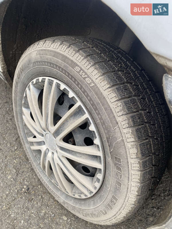 Седан Volkswagen Passat 1991 в Збараже