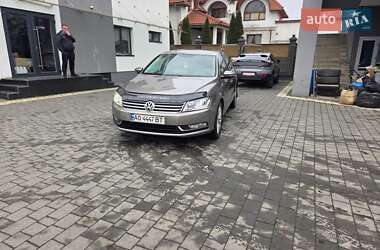 Седан Volkswagen Passat 2011 в Тячеве