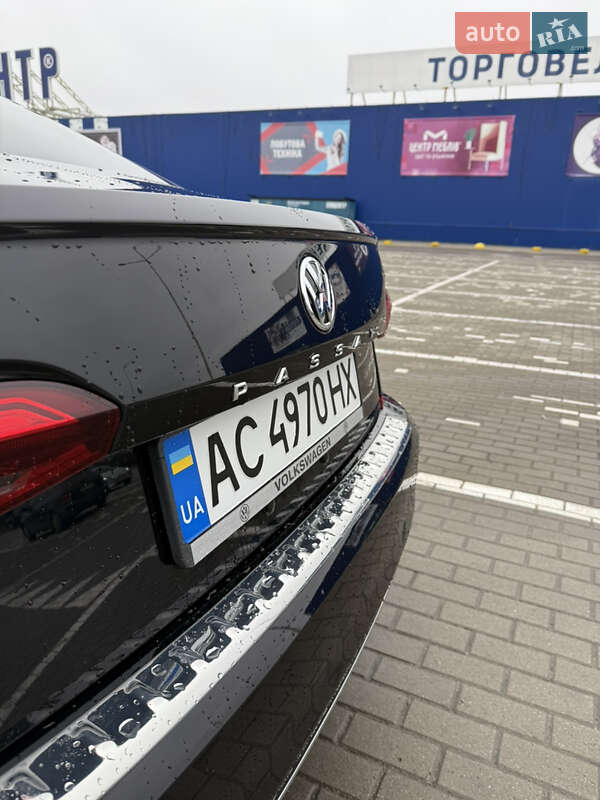 Седан Volkswagen Passat 2021 в Ковеле