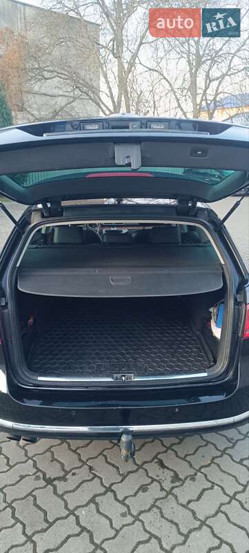 Универсал Volkswagen Passat 2012 в Луцке фото 9 Универсал Volkswagen Passat 2012 в Луцке