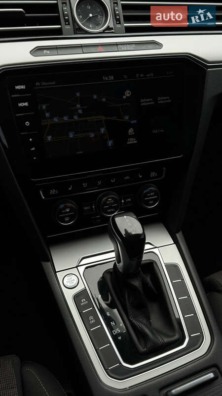 Універсал Volkswagen Passat 2015 в Миколаєві