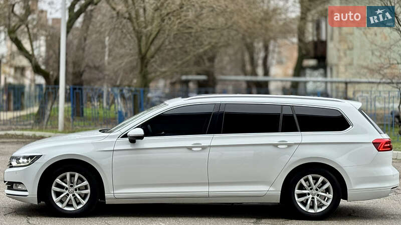 Універсал Volkswagen Passat 2015 в Миколаєві