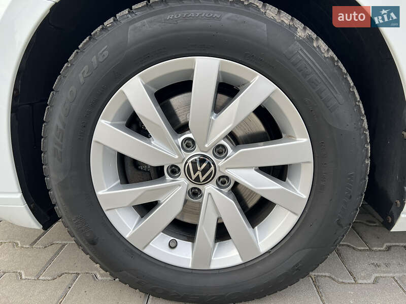 Универсал Volkswagen Passat 2021 в Дубно фото 20 Универсал Volkswagen Passat 2021 в Дубно
