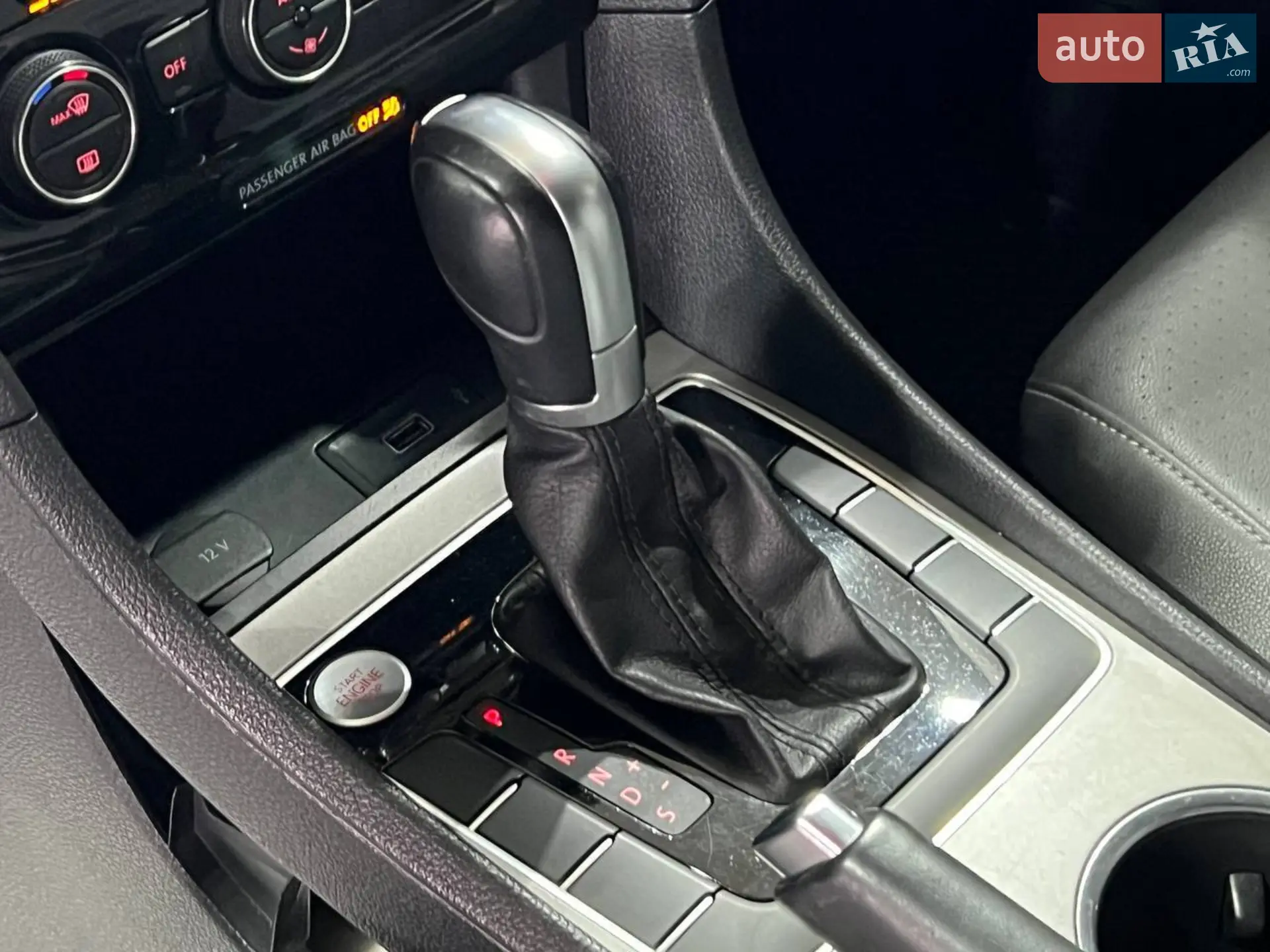 2020 Volkswagen Passat - мініатюра 14