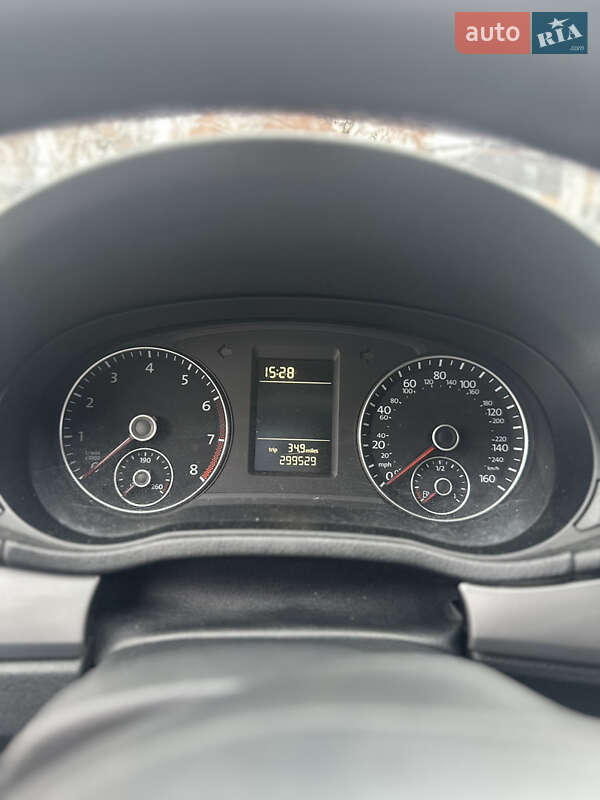 Седан Volkswagen Passat 2014 в Чернигове