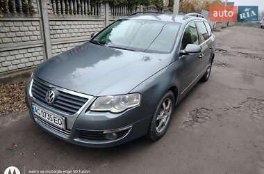 Универсал Volkswagen Passat 2007 в Остроге