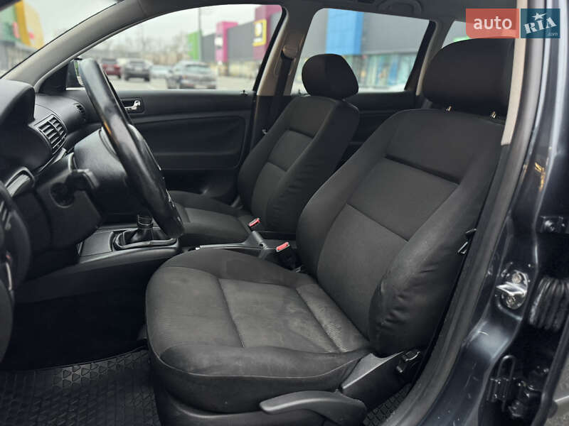 Универсал Volkswagen Passat 2001 в Киеве