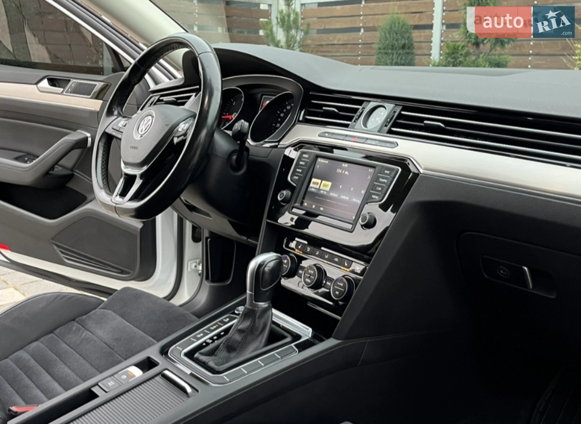 2016 Volkswagen Passat - мініатюра 26