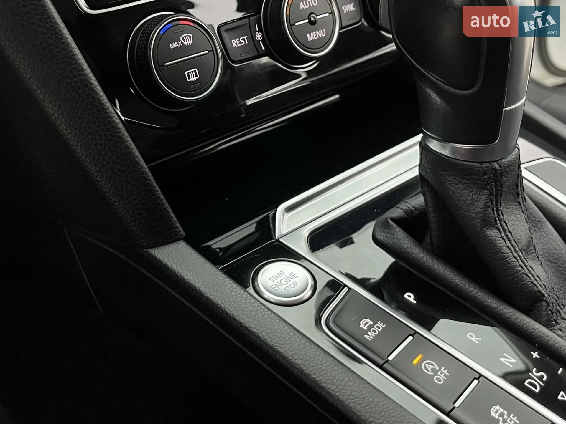 2016 Volkswagen Passat - мініатюра 38