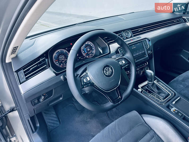 Седан Volkswagen Passat 2014 в Мукачево фото 22 Седан Volkswagen Passat 2014 в Мукачево
