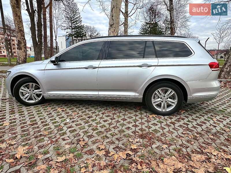 Універсал Volkswagen Passat 2015 в Мукачевому