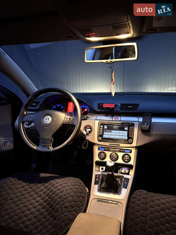 Универсал Volkswagen Passat 2008 в Львове