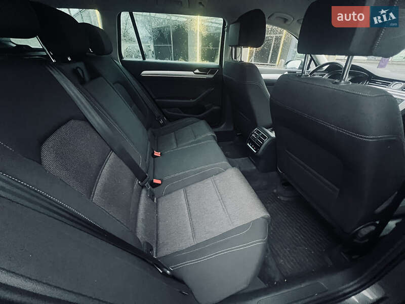 Универсал Volkswagen Passat 2014 в Полтаве фото 9 Универсал Volkswagen Passat 2014 в Полтаве
