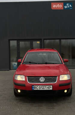 Універсал Volkswagen Passat 2000 в Львові