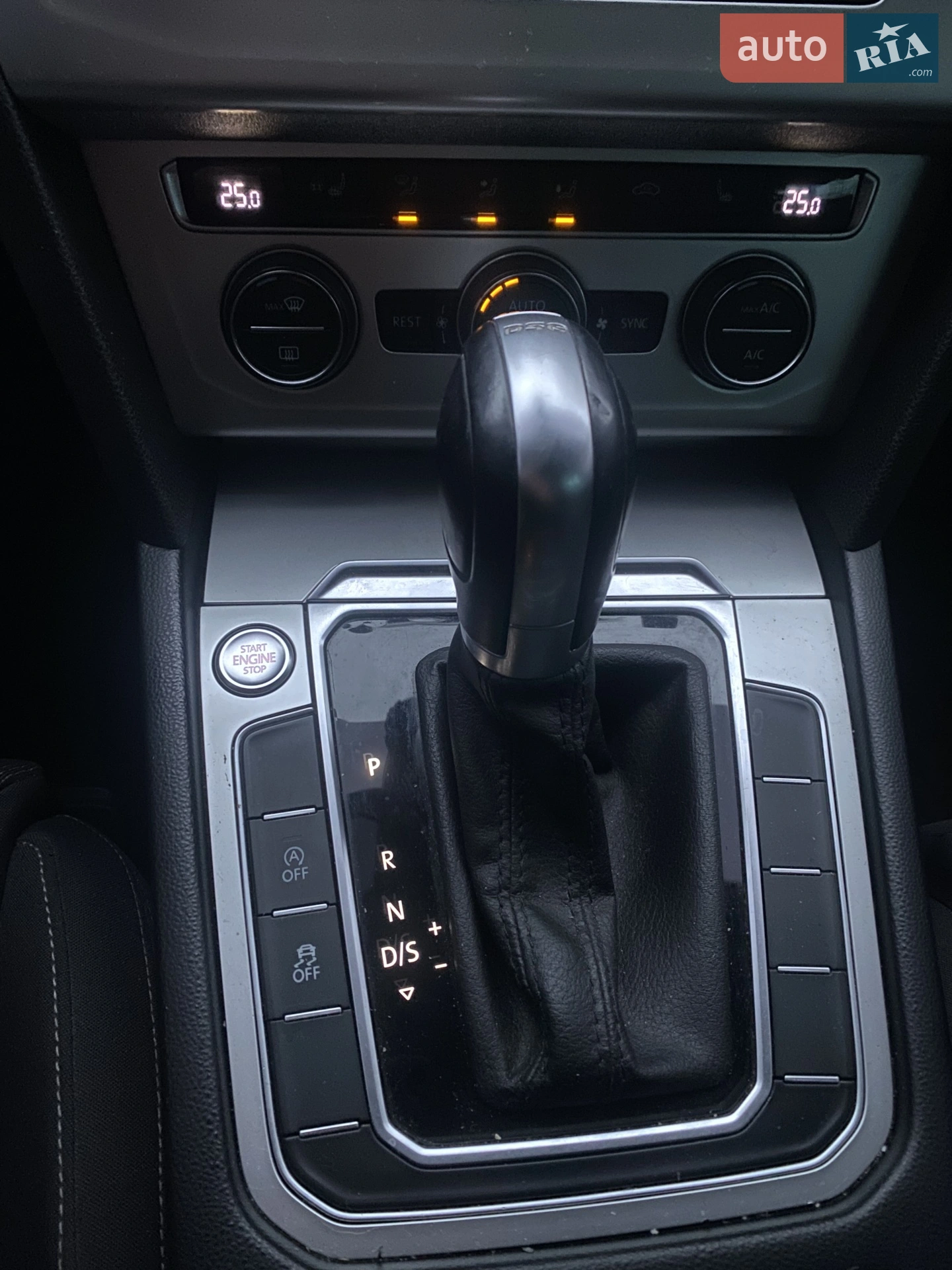 2016 Volkswagen Passat - мініатюра 8