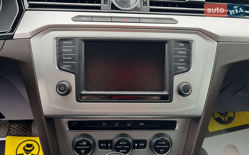 Универсал Volkswagen Passat 2015 в Коломые