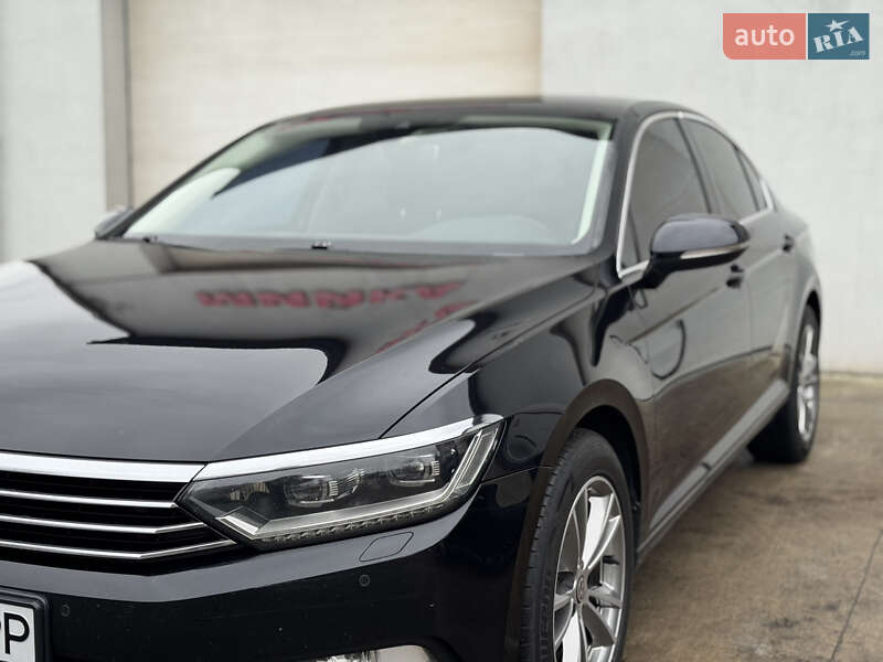 Седан Volkswagen Passat 2015 в Звягеле фото 11 Седан Volkswagen Passat 2015 в Звягеле
