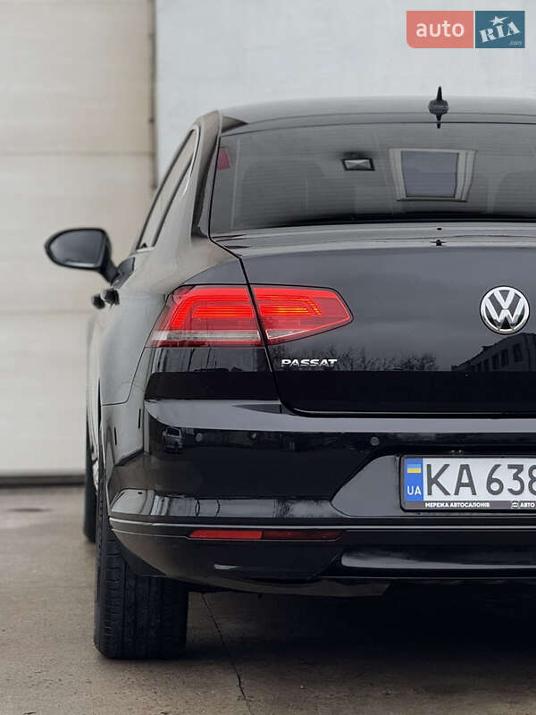 Седан Volkswagen Passat 2015 в Звягеле фото 17 Седан Volkswagen Passat 2015 в Звягеле