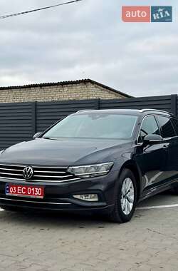Універсал Volkswagen Passat 2020 в Дубні