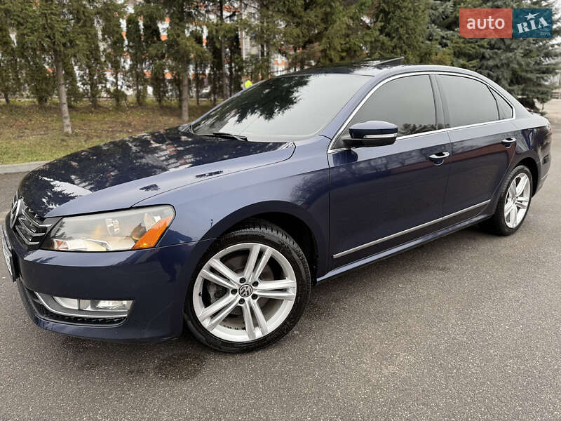 Седан Volkswagen Passat 2014 в Тернополе