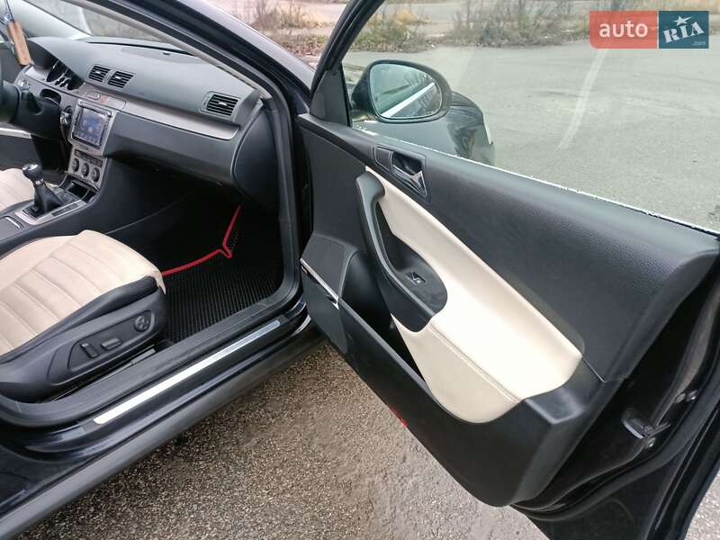 Универсал Volkswagen Passat 2006 в Чернигове фото 25 Универсал Volkswagen Passat 2006 в Чернигове
