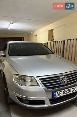 Седан Volkswagen Passat 2006 в Дніпрі