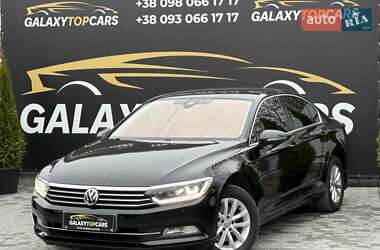 Седан Volkswagen Passat 2015 в Виннице
