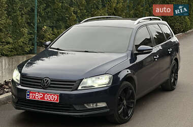 Универсал Volkswagen Passat 2012 в Ровно