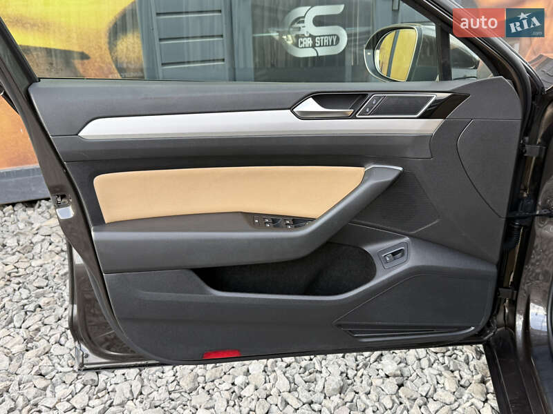 Універсал Volkswagen Passat 2015 в Стрию фото 48 Універсал Volkswagen Passat 2015 в Стрию