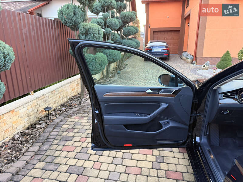 Універсал Volkswagen Passat 2018 в Мукачевому фото 28 Універсал Volkswagen Passat 2018 в Мукачевому