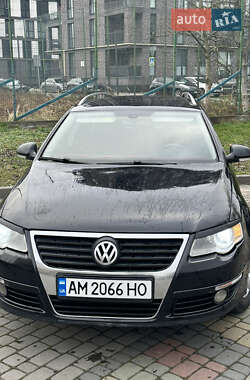 Універсал Volkswagen Passat 2009 в Львові