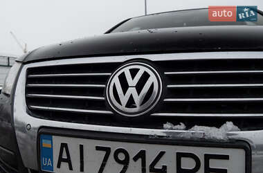 Седан Volkswagen Passat 2006 в Львові