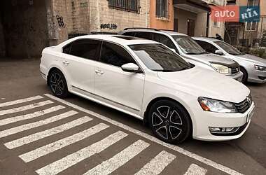 Седан Volkswagen Passat 2014 в Одесі