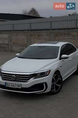 Седан Volkswagen Passat 2019 в Новоукраїнці