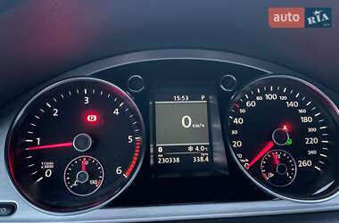 Седан Volkswagen Passat 2014 в Киеве