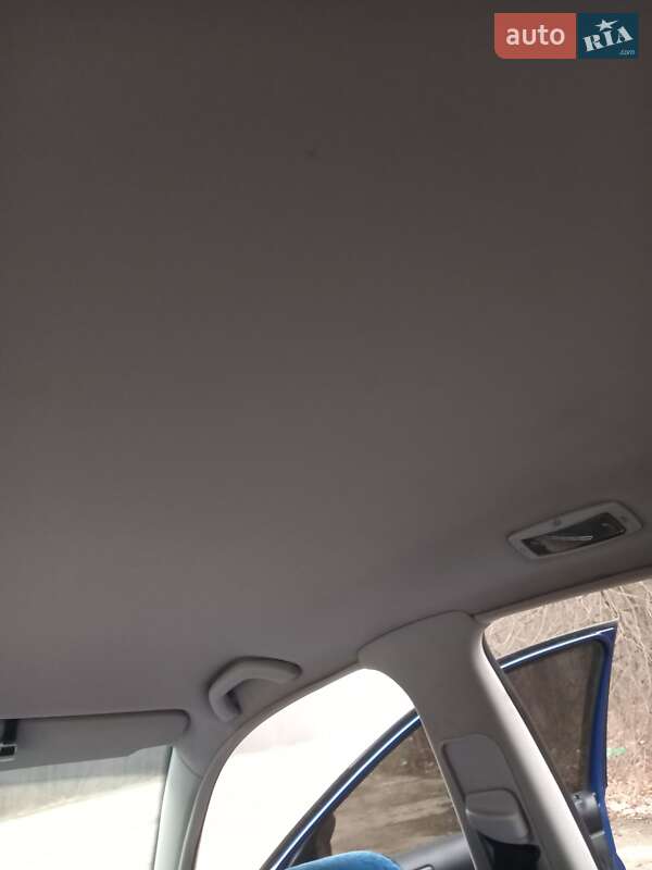 Седан Volkswagen Passat 2001 в Ивано-Франковске фото 16 Седан Volkswagen Passat 2001 в Ивано-Франковске