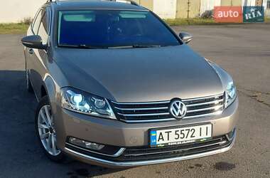 Универсал Volkswagen Passat 2011 в Коломые