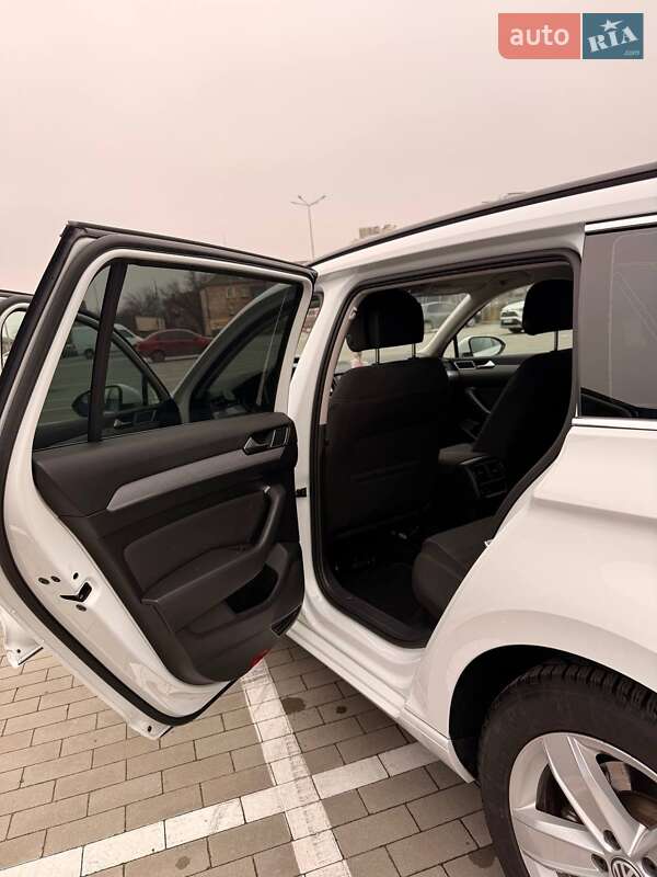 Универсал Volkswagen Passat 2020 в Виннице