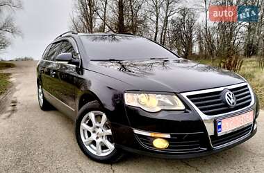 Универсал Volkswagen Passat 2010 в Барышевке