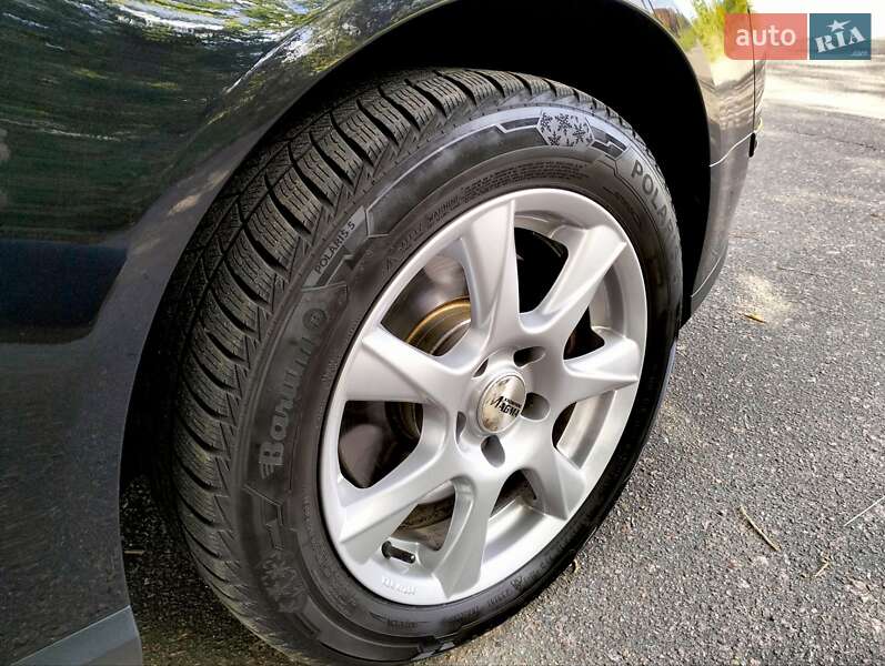 Универсал Volkswagen Passat 2010 в Барышевке фото 13 Универсал Volkswagen Passat 2010 в Барышевке