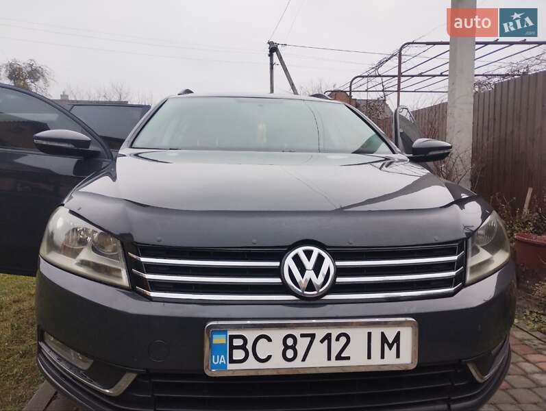 Volkswagen Passat 2011